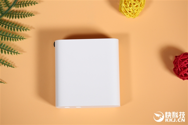 18W快充！99元小米二合一移动电源图赏