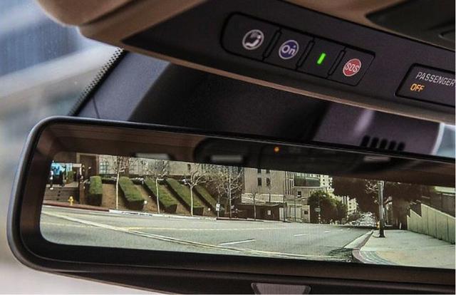 也是豪华旗舰 论科技不输奥迪A8L 但售价却和奥迪A6L差不多