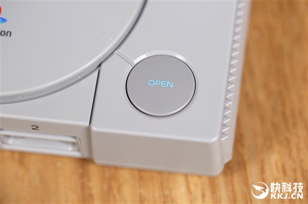 索尼PlayStation Classic图赏：复刻初代情怀满满