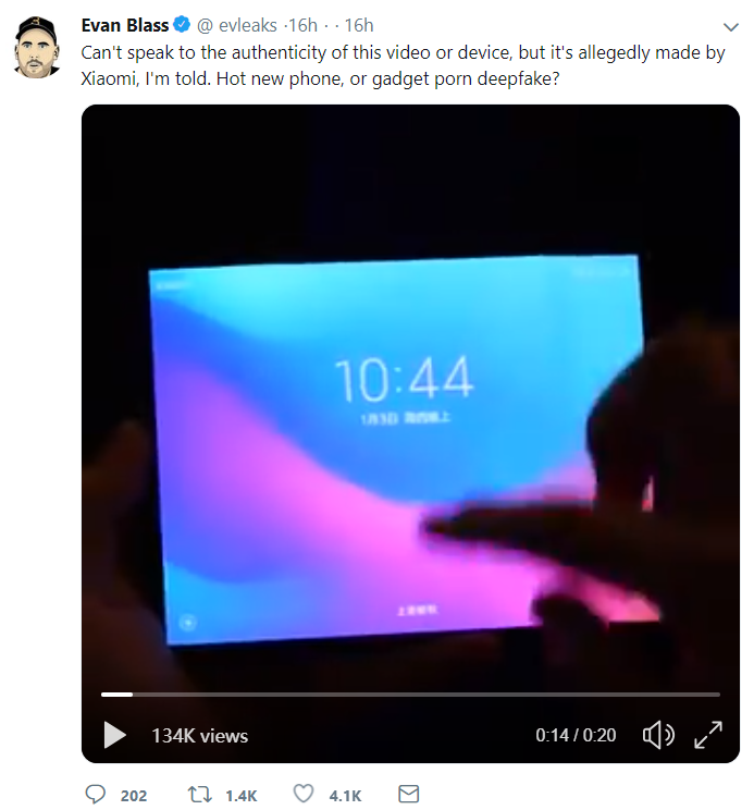 20秒视频曝光！小米折叠屏手机来了？
