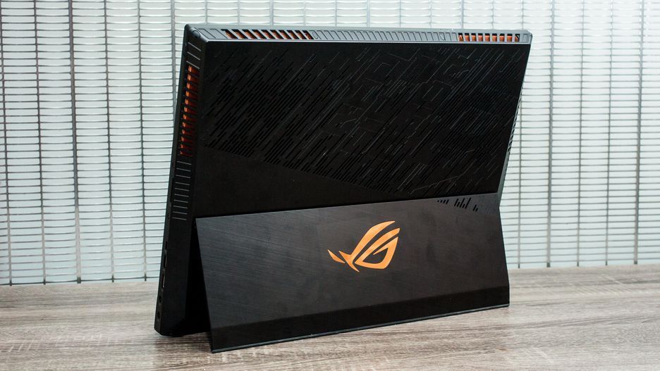 可玩3A游戏的航母级Surface 华硕推ROG Mothership笔电