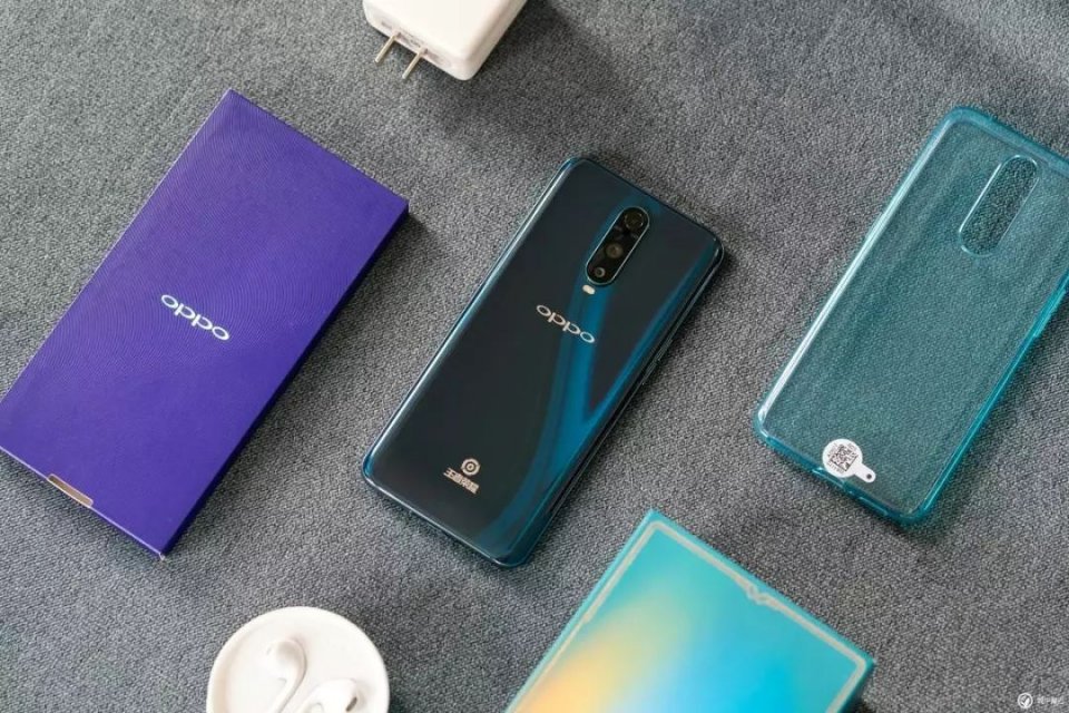 低调的王者，OPPO R17 Pro 王者定制版上手谈