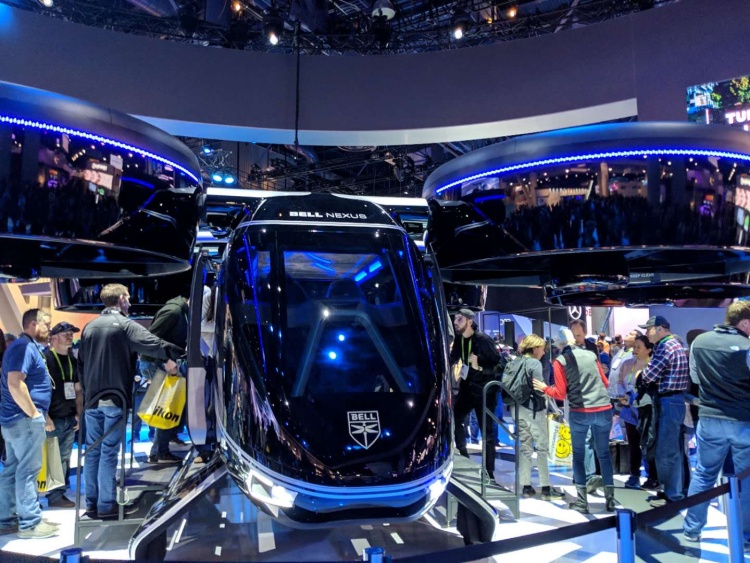 ​空中出租、长了腿的汽车，这就是人类未来的出行方式