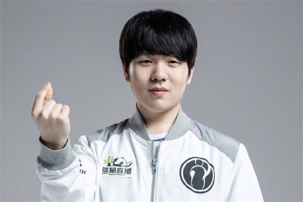 iG巅峰对决TOP:Doinb将要迎战老东家