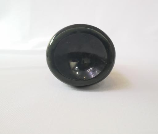 炎黄国际精品推荐:乾隆御制款和田碧玉棒槌瓶