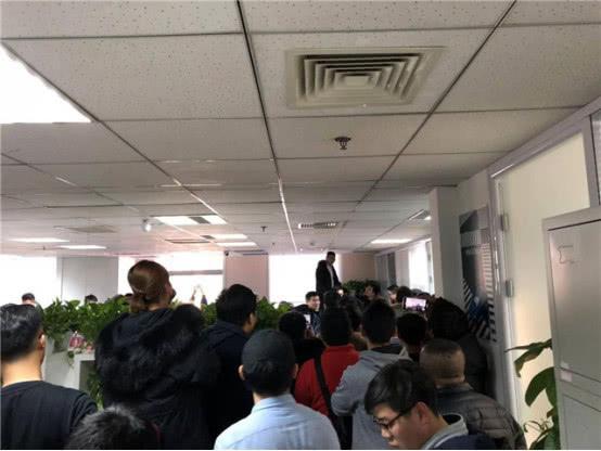 又一家共享汽车公司大败退？内部出现贪腐，30亿元用户押金难退
