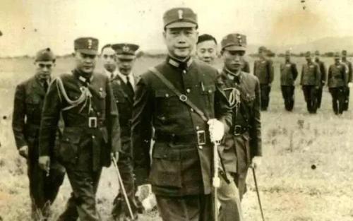引刀成一快,不负少年头?汪精卫,你个书生搞什么政治!