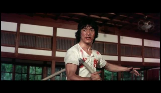 成龙电影回顾之《新精武门》:成龙日后成功的元素尚未成形