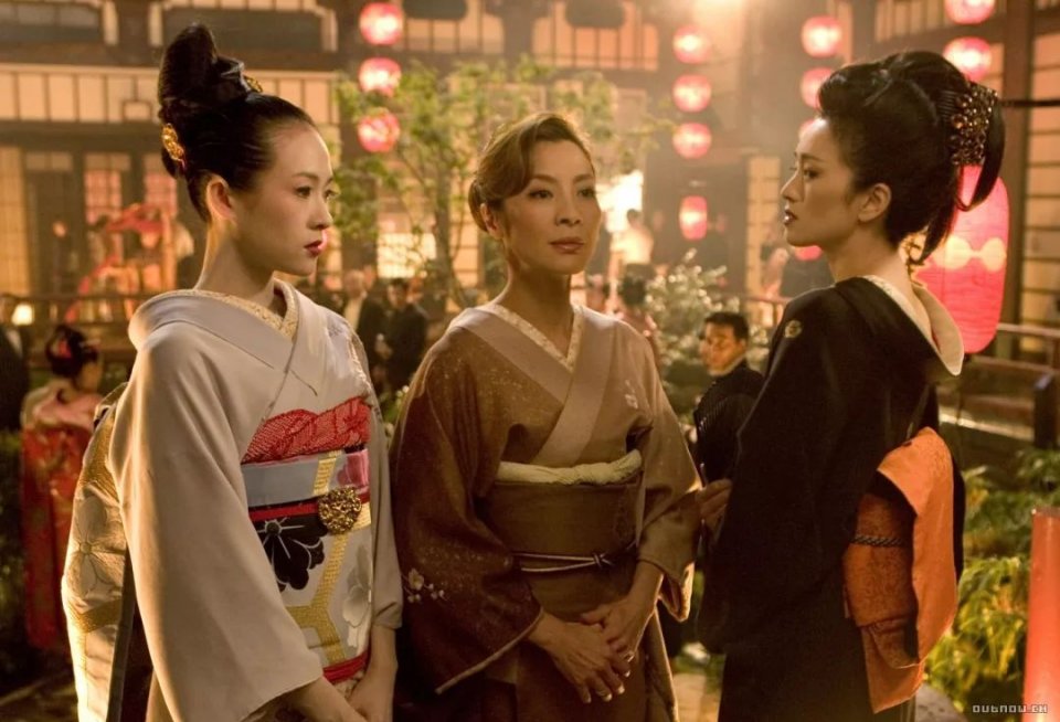 跌下“神坛”的章子怡们