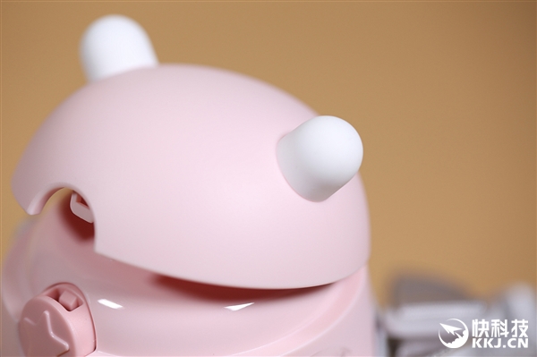 憨态可掬:米兔儿童保温杯图赏