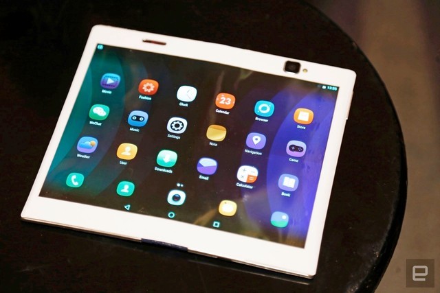 【PW早报】联想杨元庆：折叠屏还是PPT产品，价格够买好几个pad了