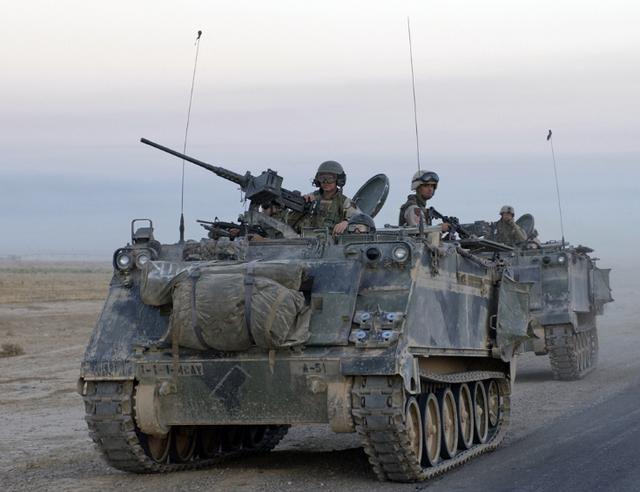 美国陆军喜提新式装甲车,防护大幅增强,远超之前所有型号