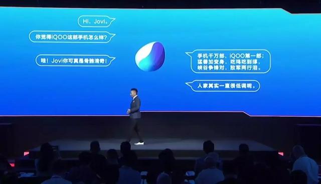 这台手机，跟它发布会上的CG一样炸裂！（破音）