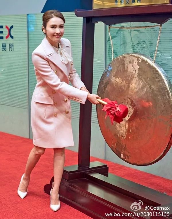 16岁开始父女恋，嫁了残疾人，张柏芝唯一承认的美女