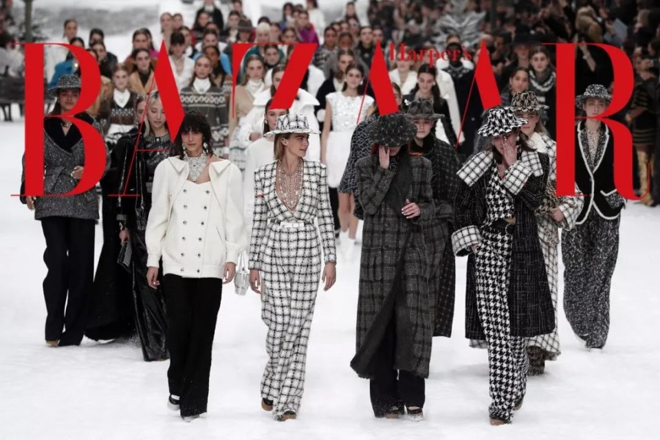 Karl Lagerfeld(卡尔·拉格斐)离开的第15天，Chanel(香奈儿)为我们下了一场大雪