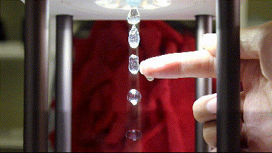 颠覆牛顿定律，水滴脱离地心引力逆流而上， 这台时光沙漏净化器逆了天了｜智慧星球