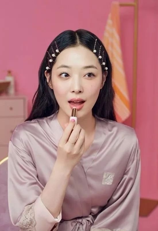 爆肥10斤的崔雪莉靠这件衣服瞬间显瘦30斤！