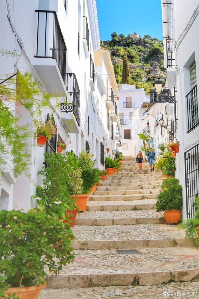 西班牙最美村庄,太阳海岸的白色诱惑