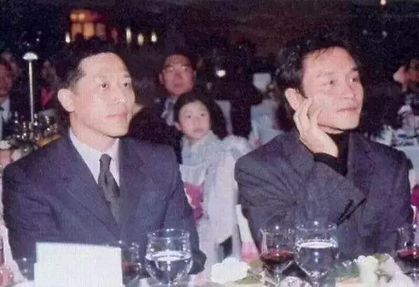 怀念哥哥！张国荣逝世16周年 生平挚爱唐先生发文16个字看哭所有人