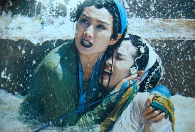 鞠婧祎《新白娘子传奇》让我忆《青蛇》,好片低票房有原因