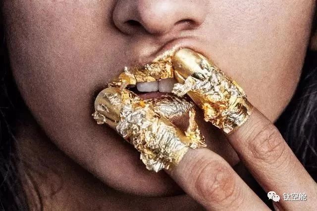 这个世界卫生日，我对一款“怪牙膏”上了瘾 | 最生活