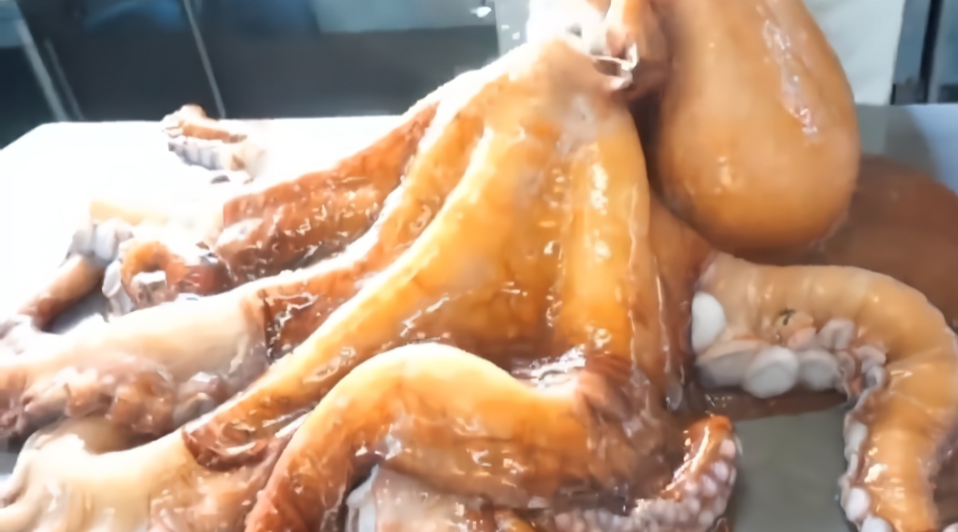 日本老虎的街边烤制,厨师是料理a5和牛牛排的动画片吃蚊子吃美味图片