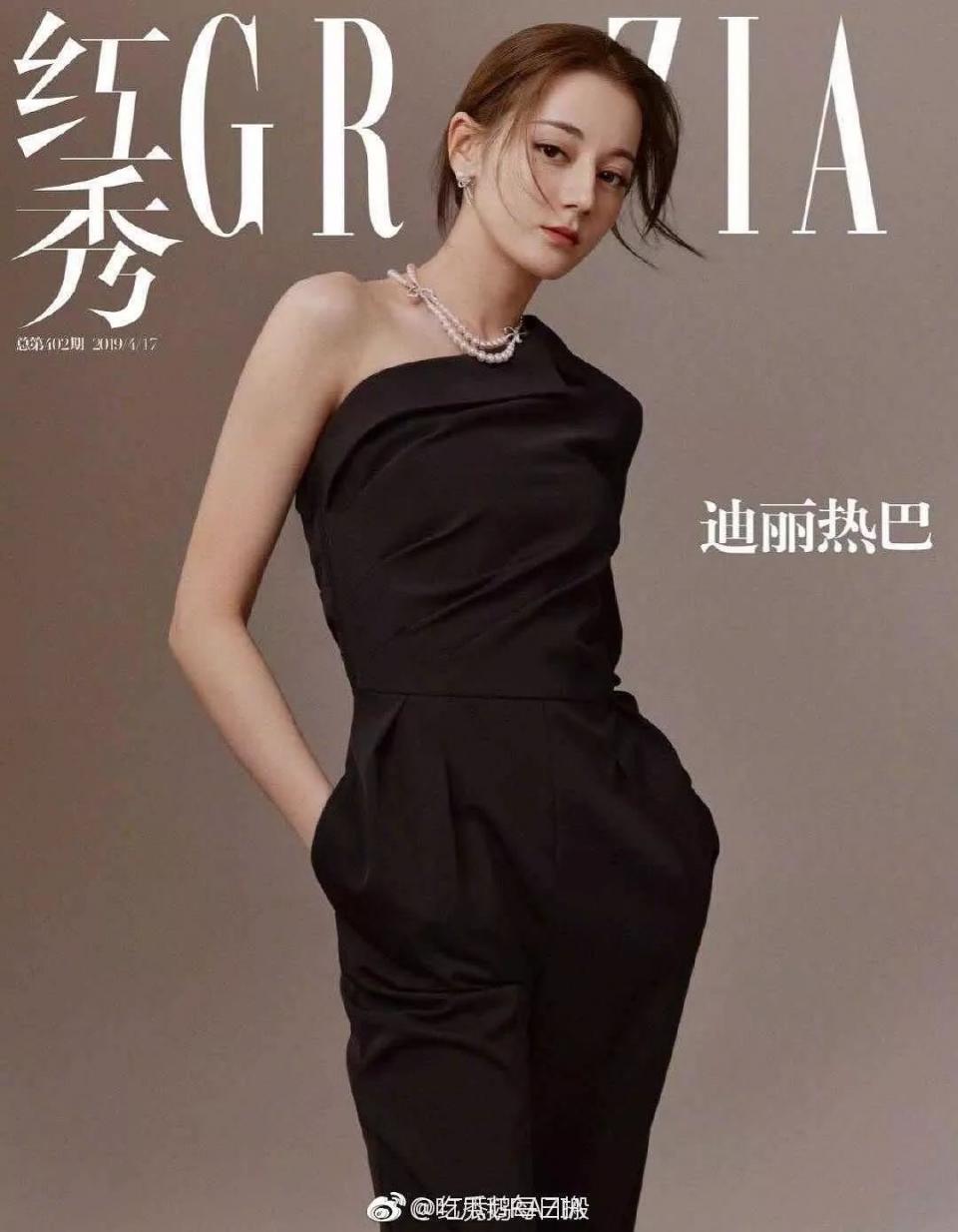 热巴摔跤上头条，接连两档大热综艺，要做唱跳演全能艺人