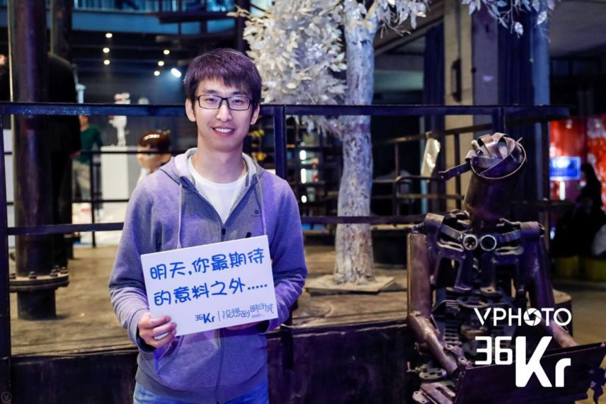 “希望明天起来，发际线是往前移”｜10000个人眼中的明天