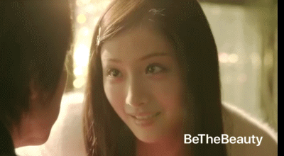 从「丑照表情包」到「动态撩人」,只隔着这7条小技巧!