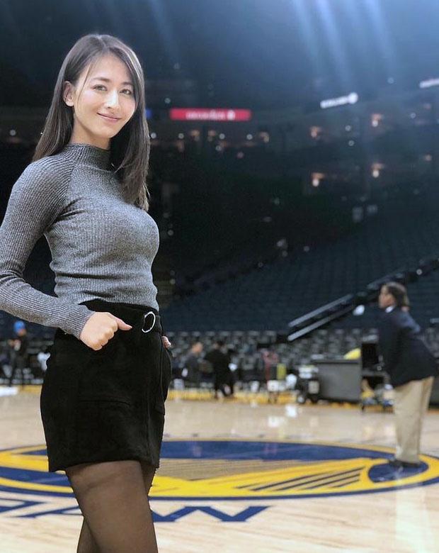 女学霸喜欢体育运动,不仅当上了健身教练,还是nba最美女记者