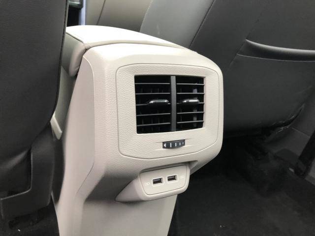 T-Cross后生可畏,2651mm 超长轴距,XRV力不从心