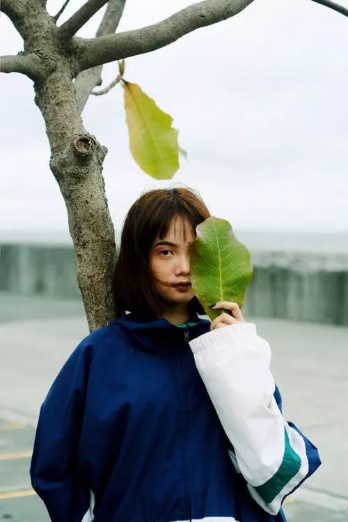 黄晓明禁止拍照美颜：每天多少人在朋友圈假装生活？