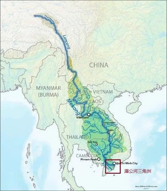 历史上,湄公河三角洲属于柬埔寨,17-18 世纪柬埔寨宫廷内乱不断,自顾