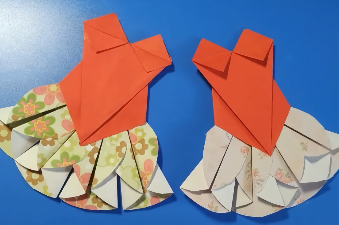 折纸教程,教你动手剪漂亮的枫树叶