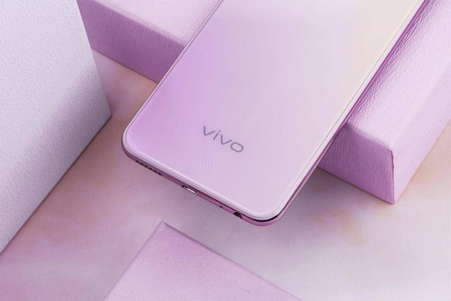 vivo y3全面评测:至美初桃如初恋,有颜又有料