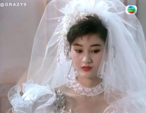 港圈女神婚纱照,李嘉欣被狠狠碾压了!