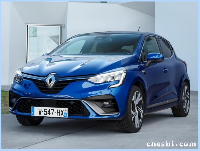 PK本田飞度？这款车搭奔驰引擎，尾部带字母，网友：啥时入华