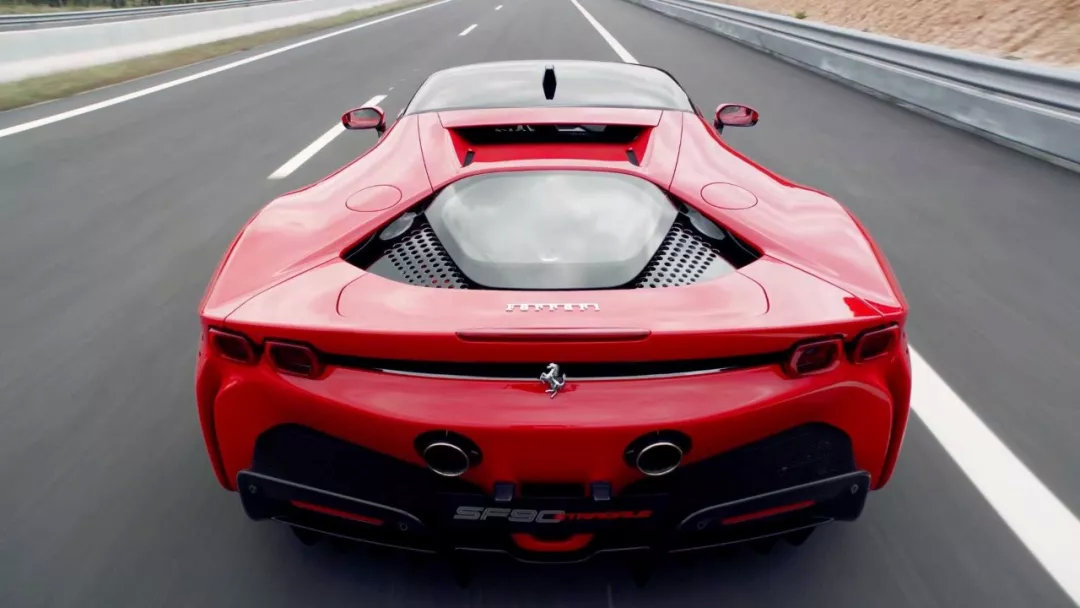 1000 SF90 Stradale 1000-sf90-stradale