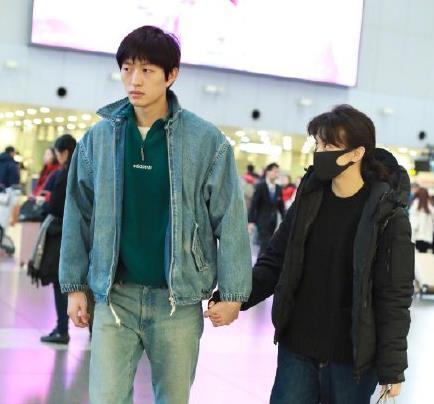 春夏金大川分手了？恋爱半年没一张合照，现在还取关了对方