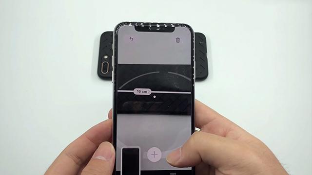 手机上有个小功能,可以精确的测量距离,比卷尺还要好用