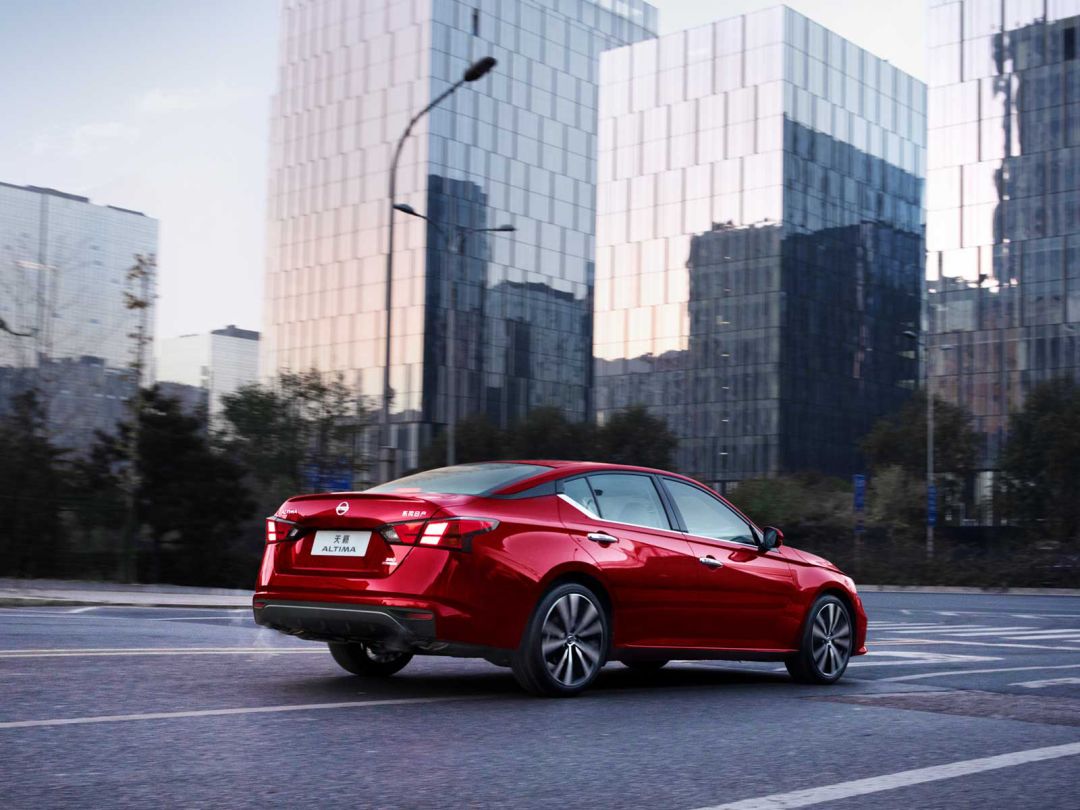 都是2.0L自吸，天籁和凯美瑞究差距竟然这么大？