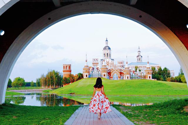 哈尔滨伏尔加庄园夏日风情,异国情调中的清凉假期