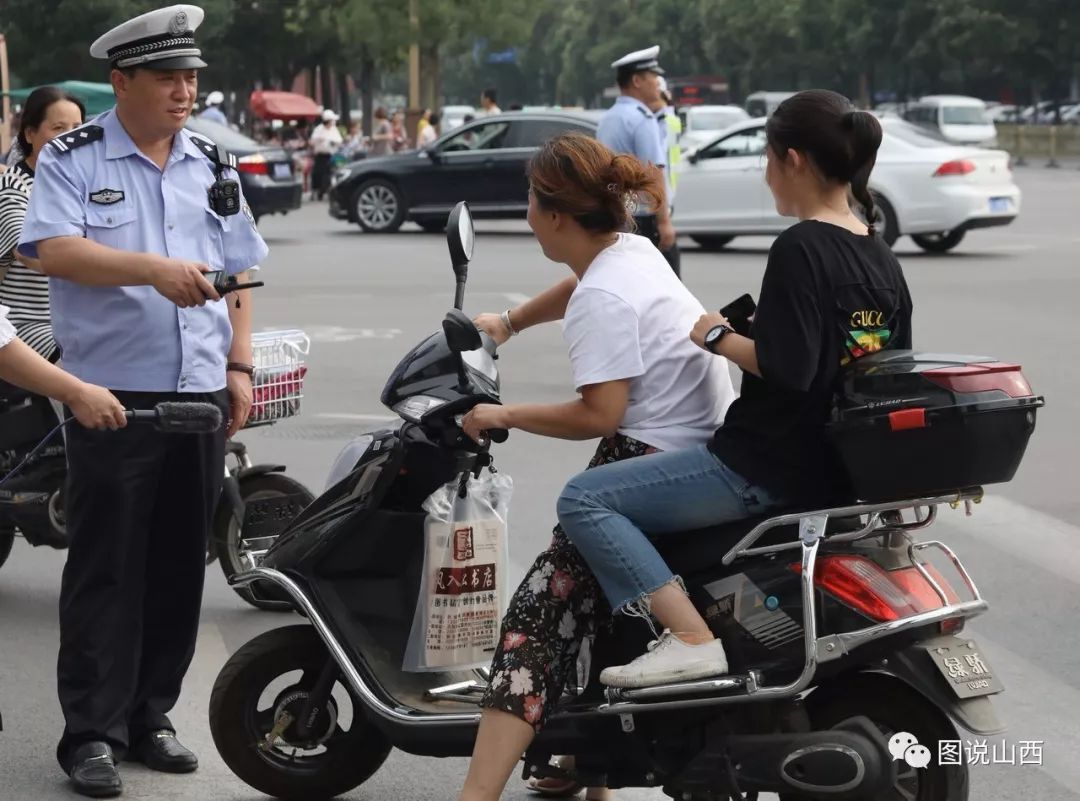 非机动车,行人闯红灯