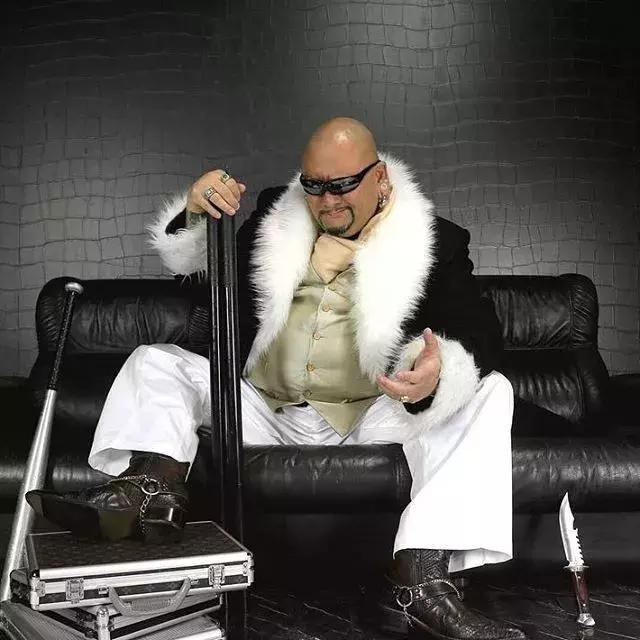 日本黑帮大佬明星路:“外型一定要可怕”