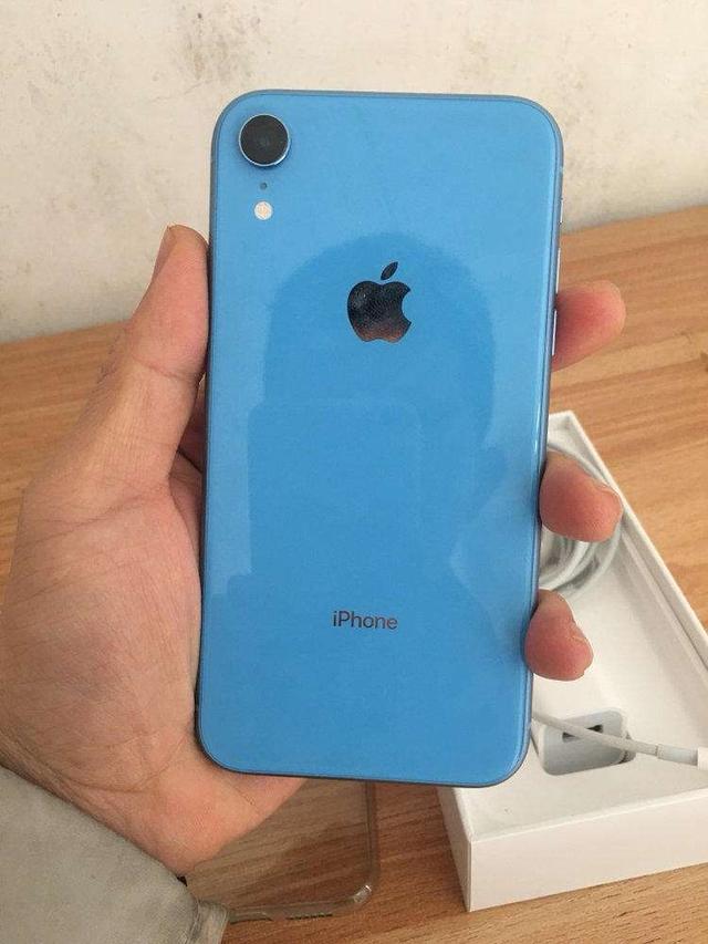 IPhone XR是想要凑够一条彩虹吗?最全手机颜色集合