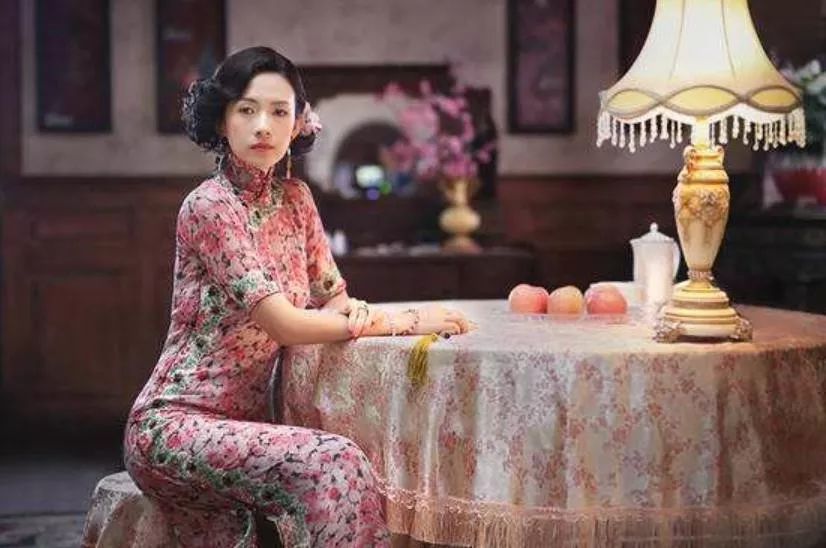 张震接这剧，有这么缺钱吗？