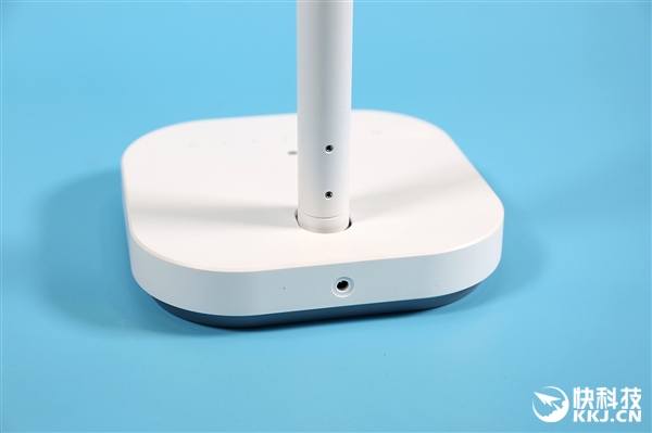 蓝光0级无频闪 米家飞利浦读写台灯图赏