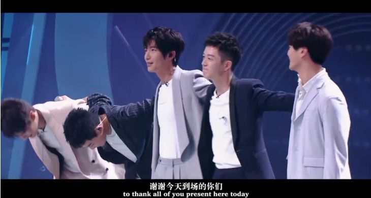 快男快女和300歌迷集体再就业，震撼！