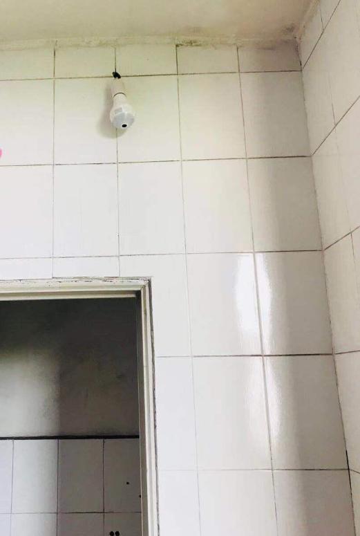 60岁房东在浴室装摄像头偷窥 几任女租客无一发现