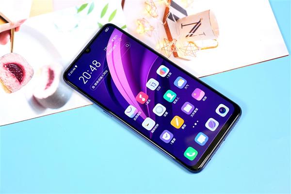 没三摄就落伍了！vivo Z5评测：千元机性价比就该这么玩